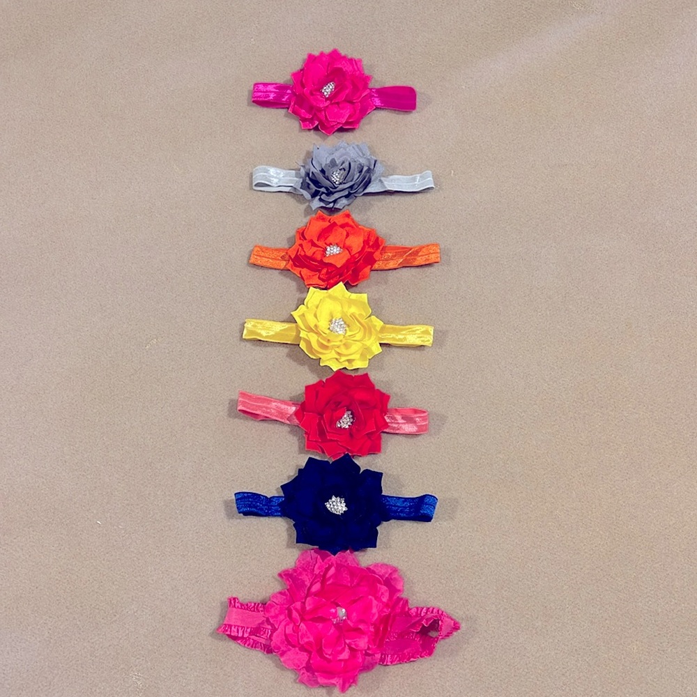 ONE SET OF 6 FLOWER & CRYSTAL + 1 BONUS HEADBANDS SIZE BABY GIRL TO TODDLER